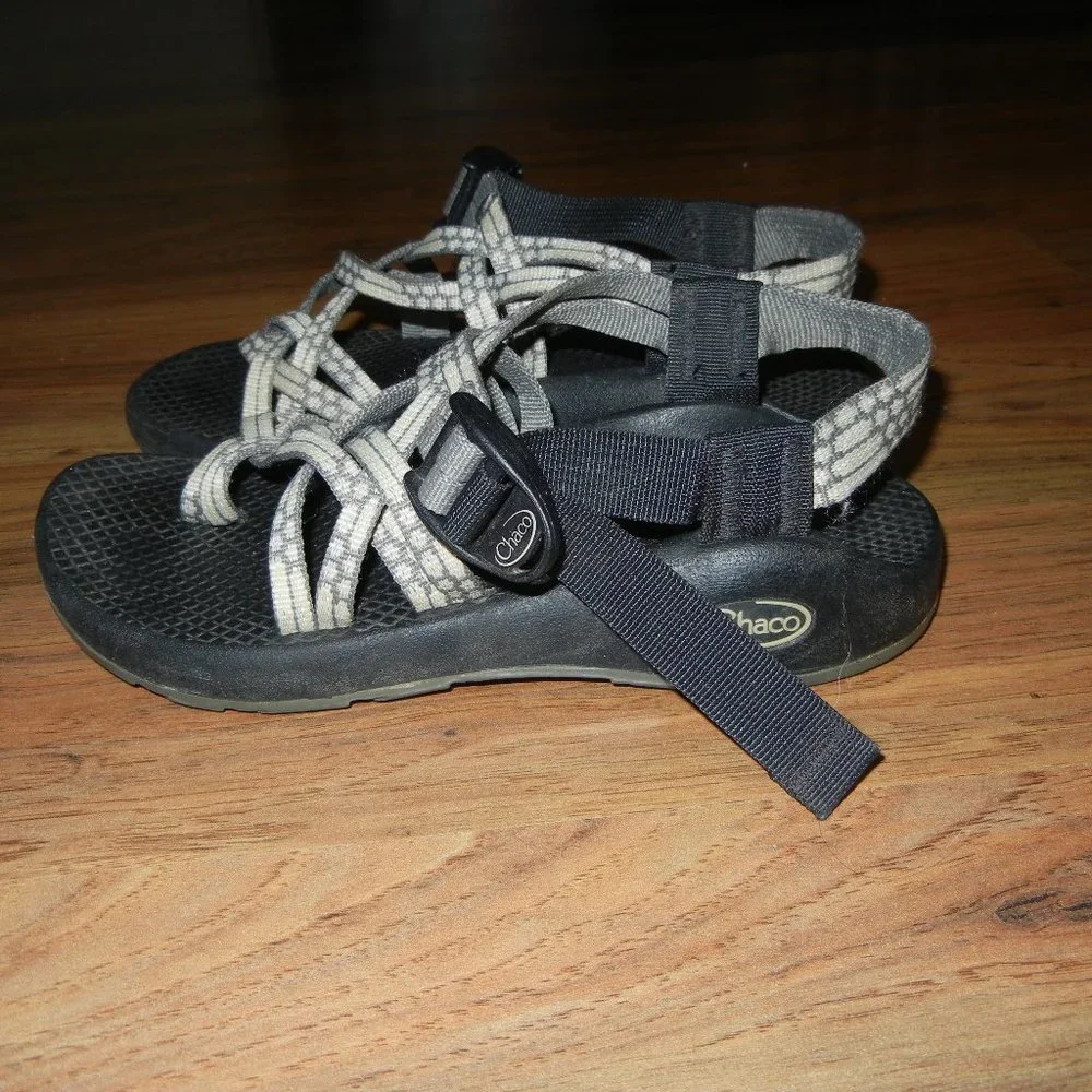 Chaco Kids Black Sandals with Light Gray Straps